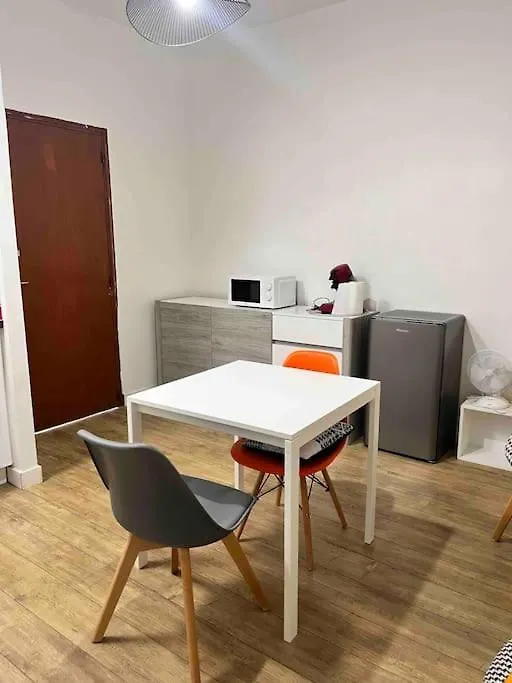 2 Room Flat Toulouse France