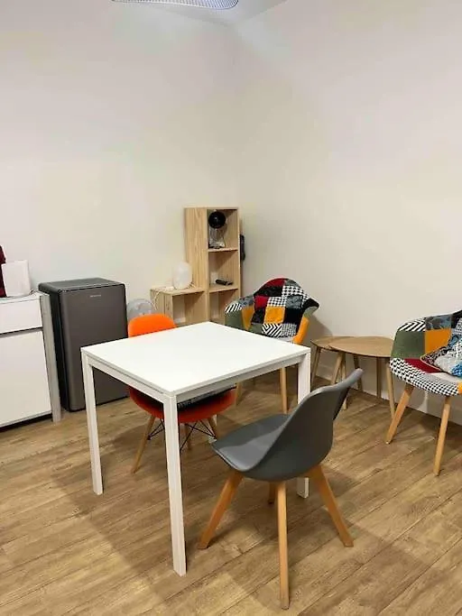 2 Room Flat تولوز شقة
